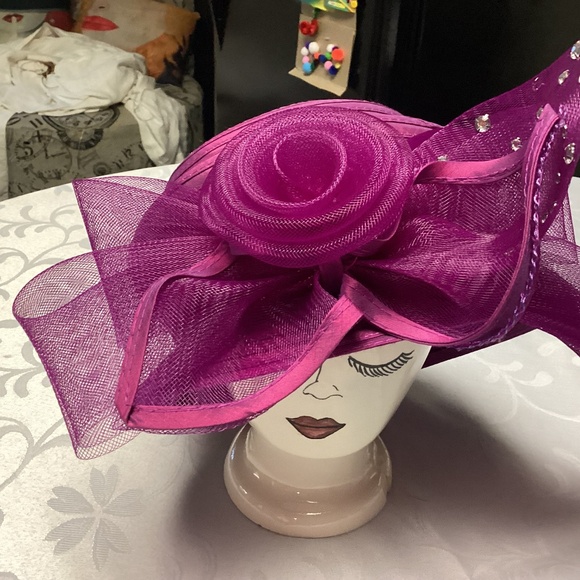 WOMENS HAT BY GIOVANNI FLORENCE / NEW YORK. - Picture 1 of 7